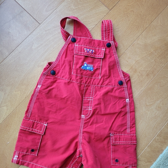 OshKosh B'gosh | Bottoms | Oshkosh Red Short Overalls 8 Months | Poshmark